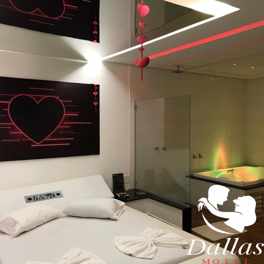 Dallas Motel Valparaiso de Goias Экстерьер фото